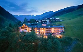 Residenz Hochalm 4*